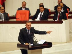  Siyasetçiler ufuk sahibi olmalı 